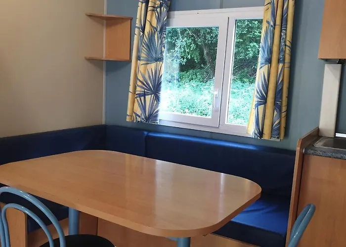 Le Pre Cathare * Lavelanet