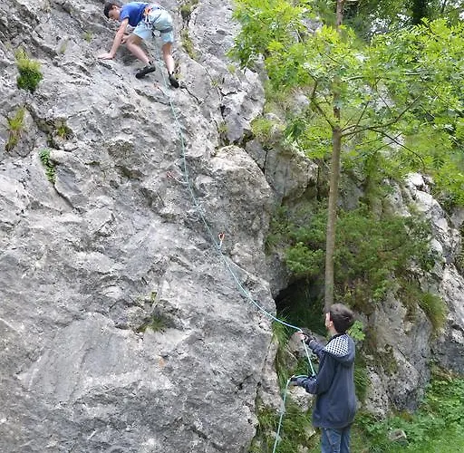 Le Pre Cathare * Lavelanet